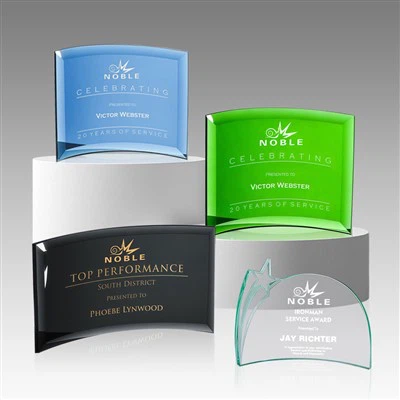 Cena za zakřivené sklo